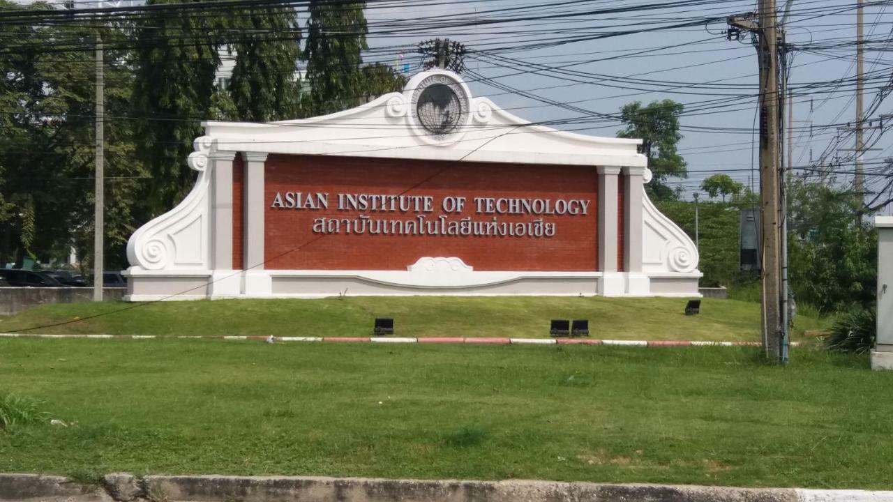 Natcha Place Thammasat Rangsit Bangkok Luaran gambar