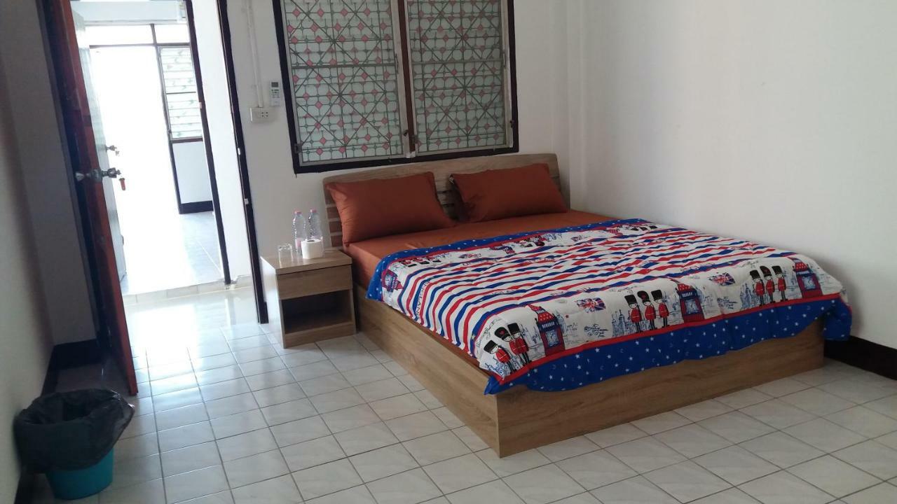 Natcha Place Thammasat Rangsit Bangkok Luaran gambar