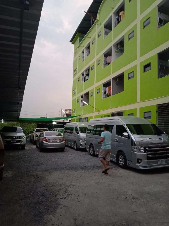 Natcha Place Thammasat Rangsit Bangkok Luaran gambar